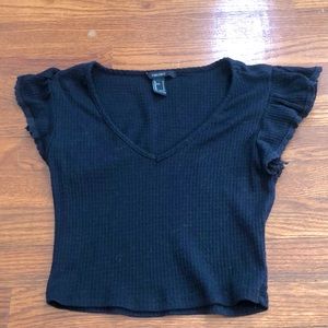 FOREVER 21: cropped shirt with ruffle sleeves